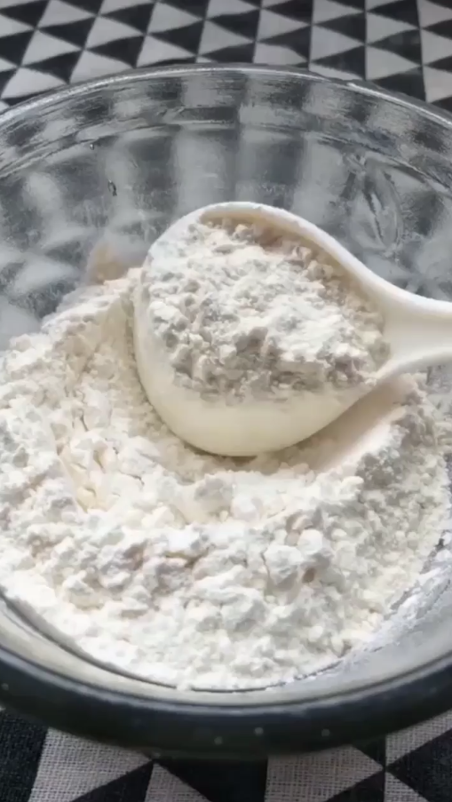 香酥鸡蛋小麻花怎么做