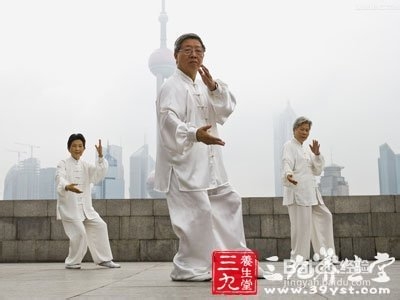 太极拳 体悟松垮以意带形