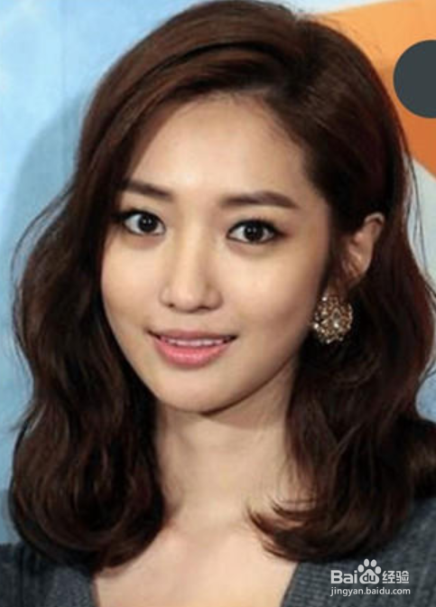 毕业采集照怎么扎头发