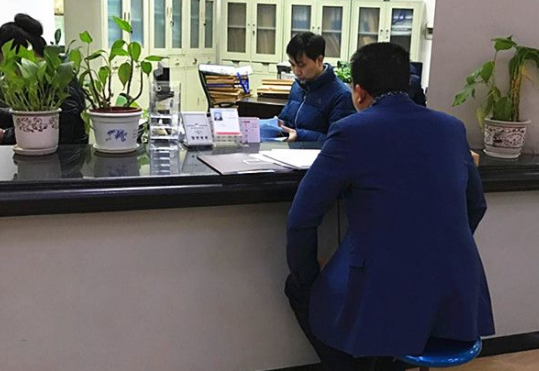 餐饮业从业人员无健康证的处罚依据是什么
