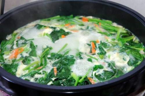 菠菜虾皮蛋花汤