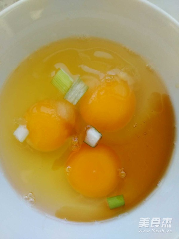 剁椒木耳炒鸡蛋