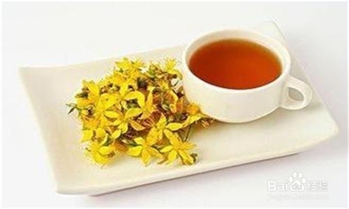 常服菊花增年寿