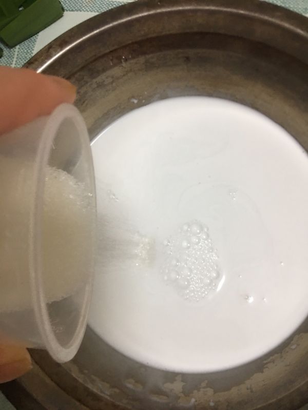 香兰叶马蹄千层糕