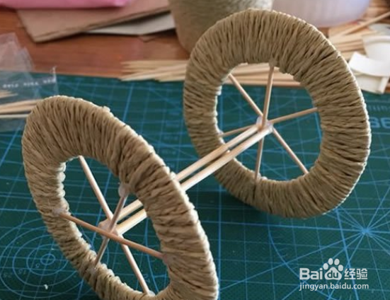 自制三轮花车模型的方法