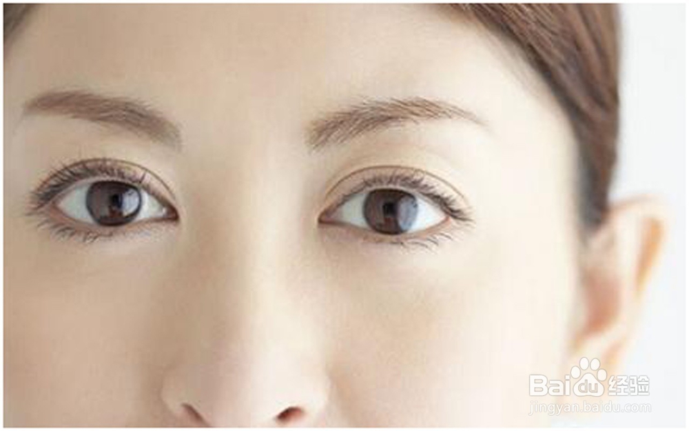 双眼皮胶水如何卸妆更快