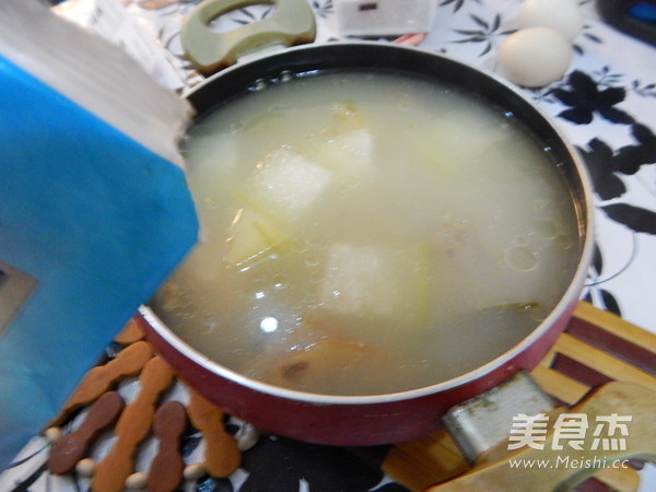 冬瓜薏仁排骨汤