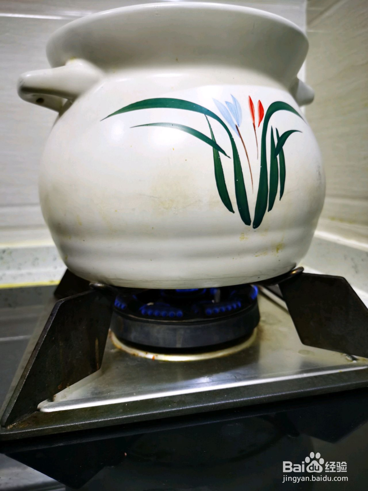 私家猪蹄莲藕汤的做法