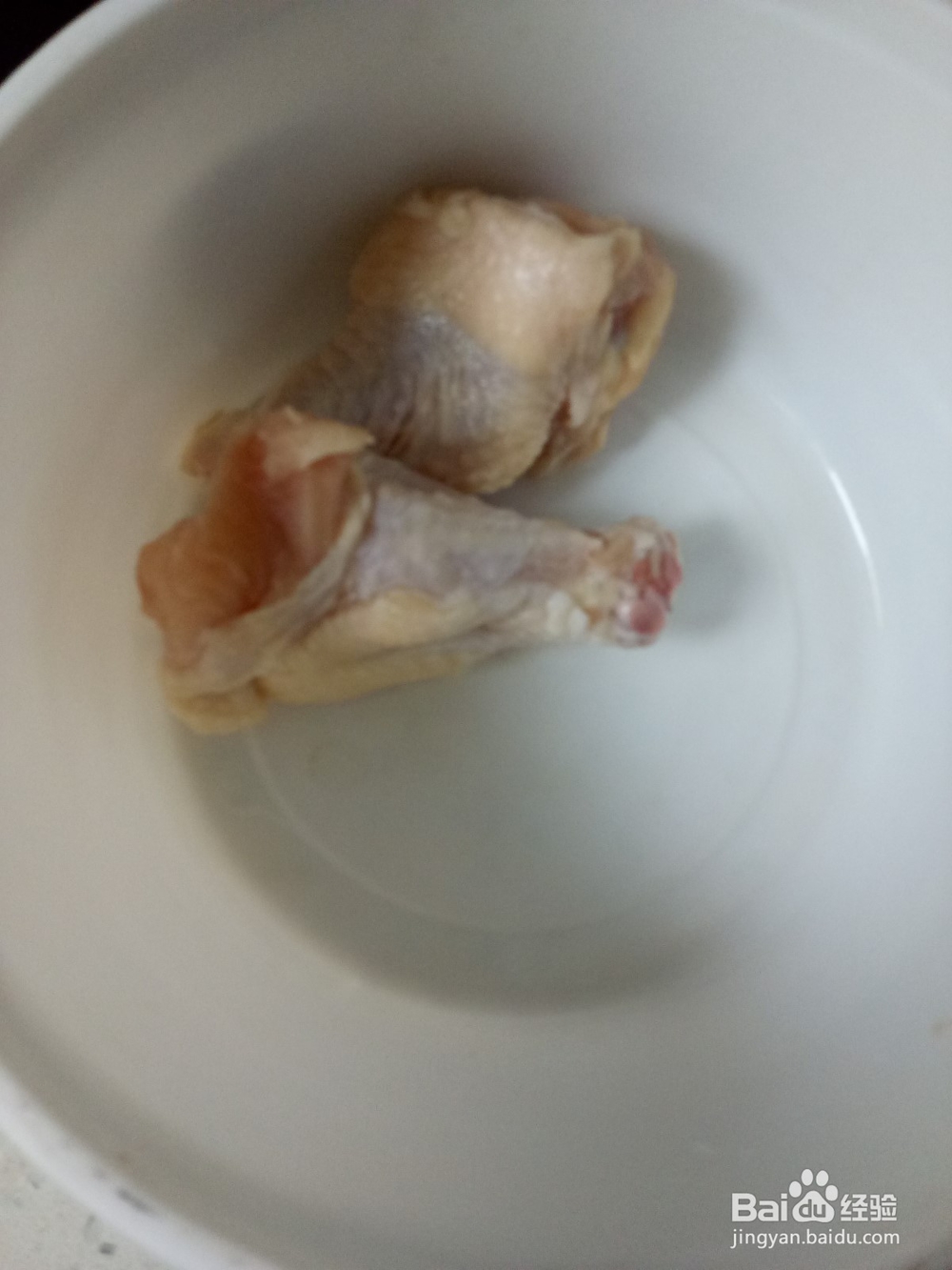 砂锅土豆鸡腿汤