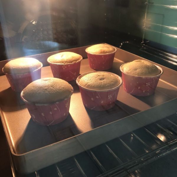 原味小纸杯蛋糕