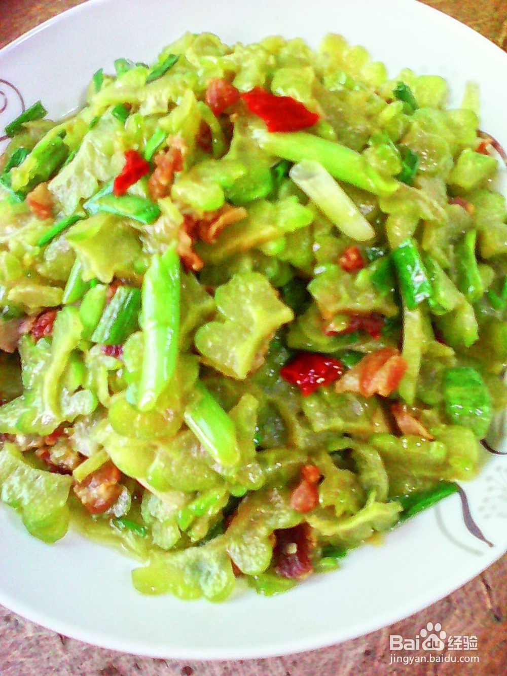 蒜香苦瓜的炒法