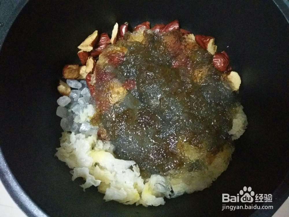 牛奶银耳桃胶