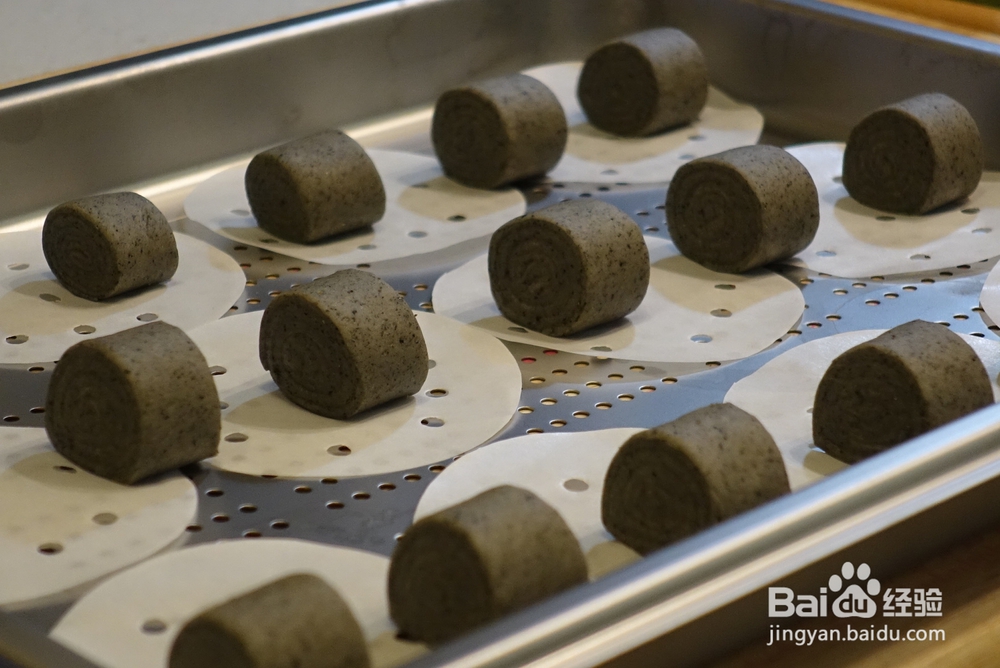 自己做的黑芝麻小馒头