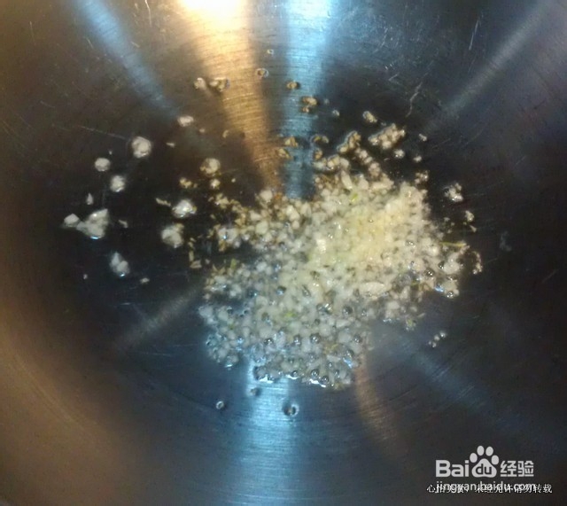 亲手采撷的好味--蒜泥马兰头