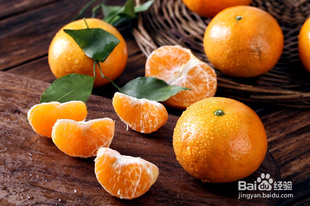 老年间质性肺炎患者在饮食上应注意哪些方面？