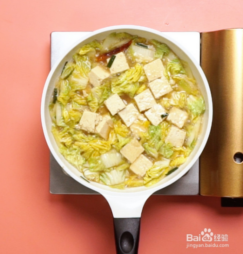 白菜炖冻豆腐如何做好吃