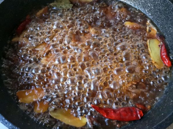 土豆焖牛腩盖饭