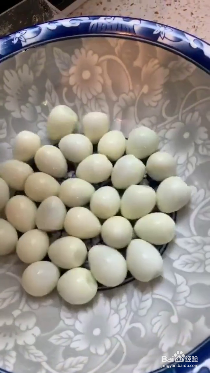 如何制作好吃的鹌鹑蛋烧鸡爪鸡胗鸡心