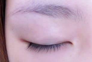 教你如何打造迷人猫眼妆