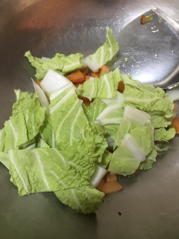 白菜鱼丸咖喱饭