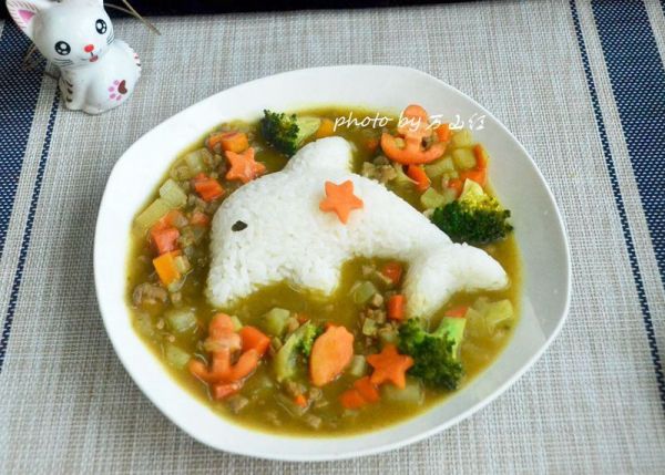 咖喱土豆牛肉拌饭