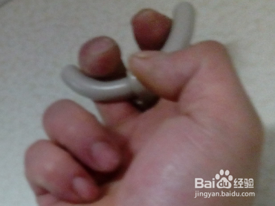 火车上卧铺的挂钩的使用