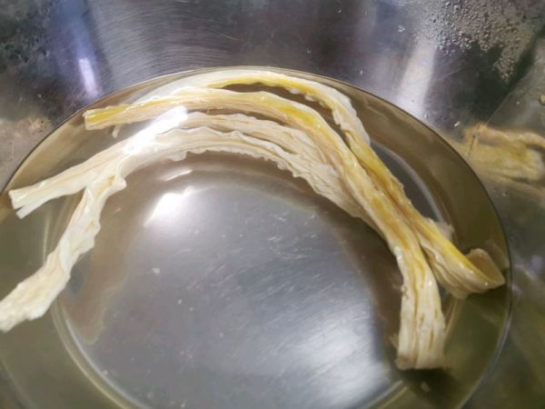 青椒腐竹嫩滑肉片