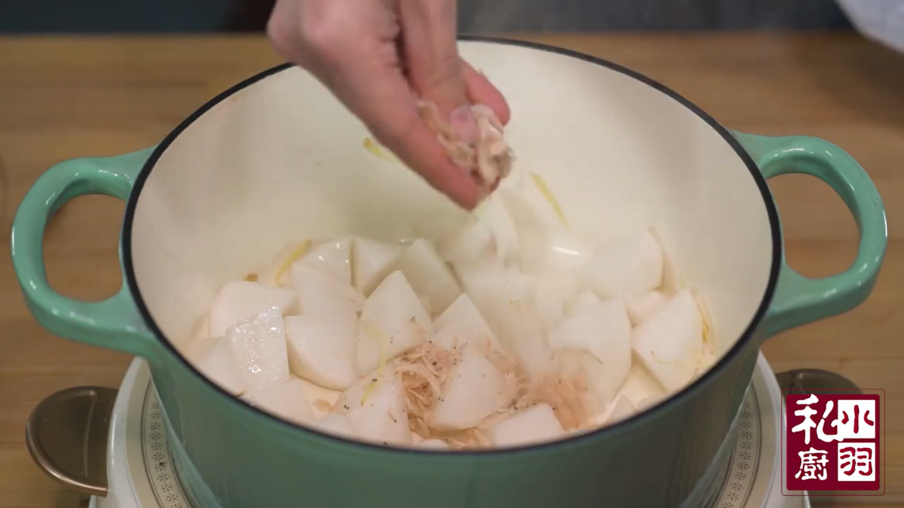 萝卜烩虾丸怎么做