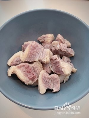 土豆炖牛肉的做法