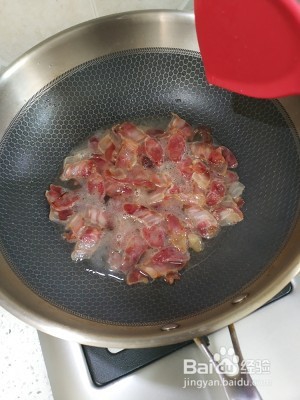 腊肉炒芦蒿的做法