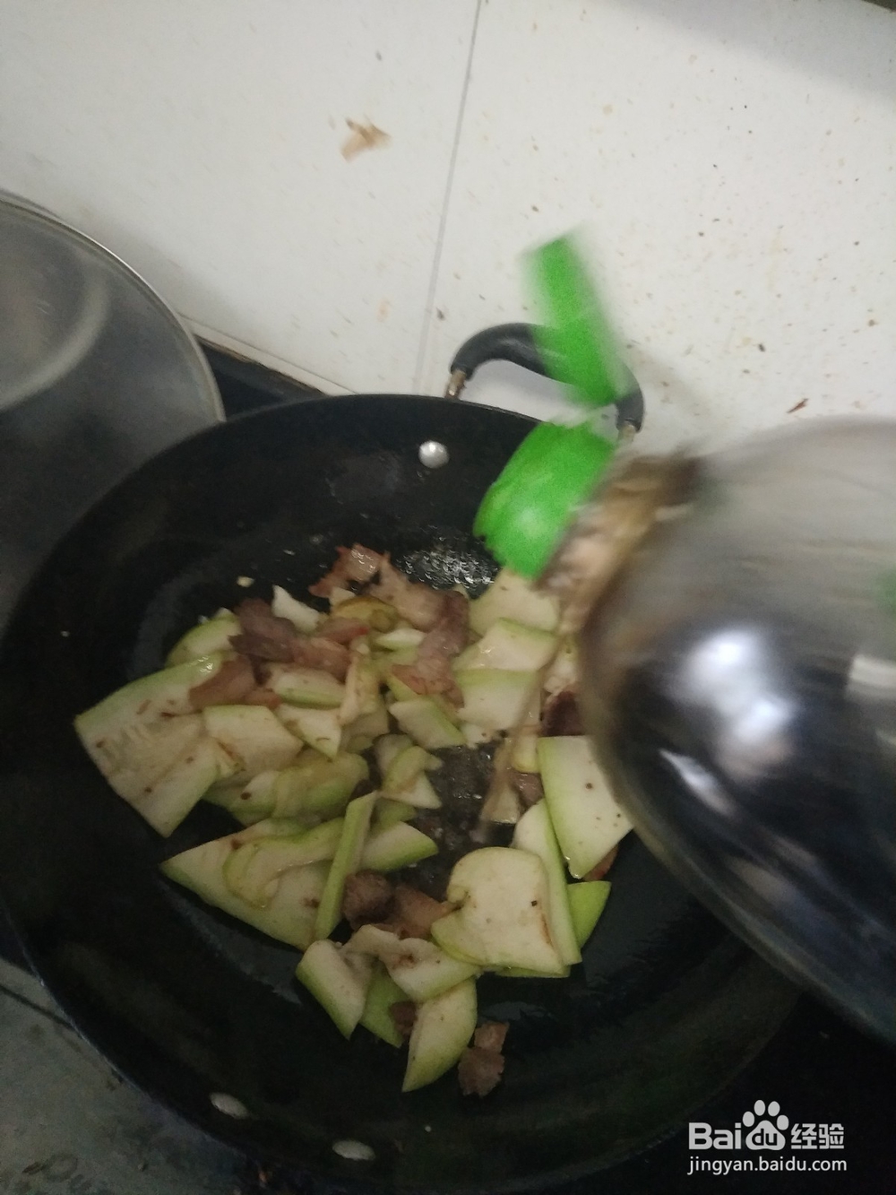 回锅肉炒葫芦