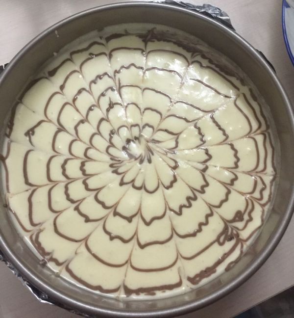 拉花轻乳酪蛋糕