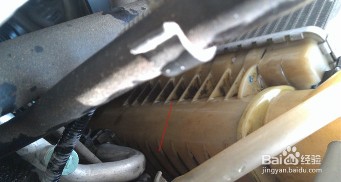 全新爱丽舍更换防冻液方法