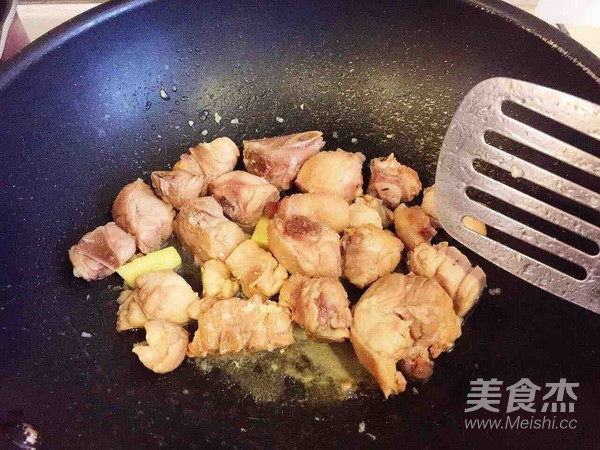 三杯鸡的家常做法