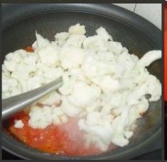 能使皮肤白皙的一盘菜——西红柿炒菜花