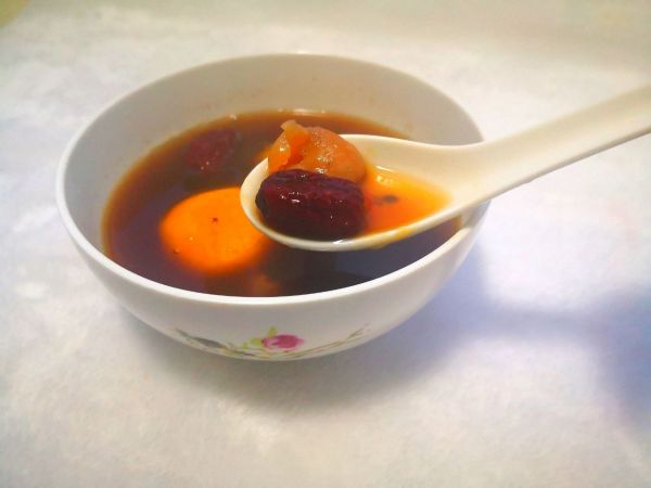 红糖姜煮豆沙南瓜汤圆