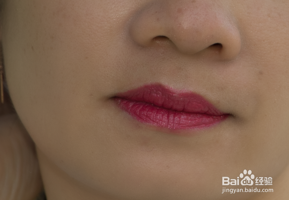 ps:怎么修掉脸上的雀斑、污点