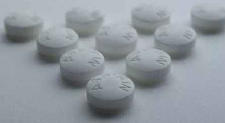 香蕉不能和什么一起吃