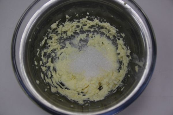 幸福感爆棚的——双层芝士蛋糕