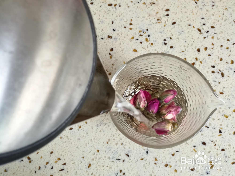 好心情好容颜----自制玫瑰红茶