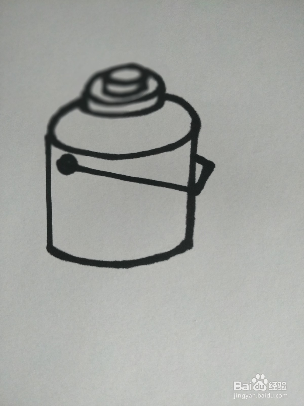 水壶的简笔画技法4