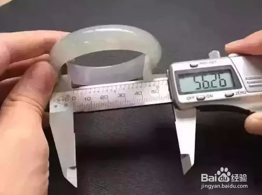 翡翠玉镯怎么选择圈口