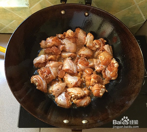 如何做出好吃的泰式香辣风味鸡翅