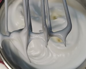 草莓蛋糕的做法