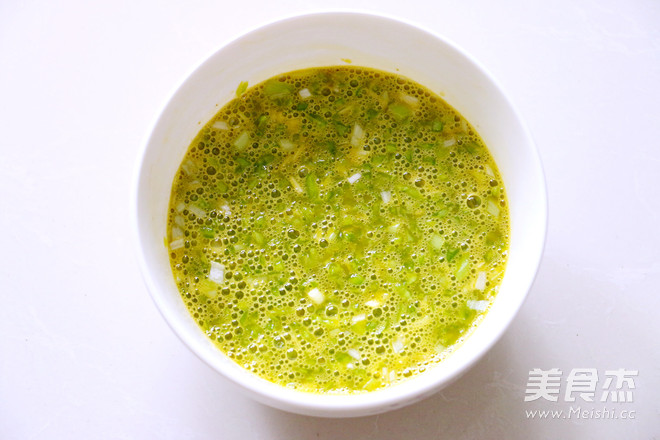 苦瓜摊鸡蛋的做法