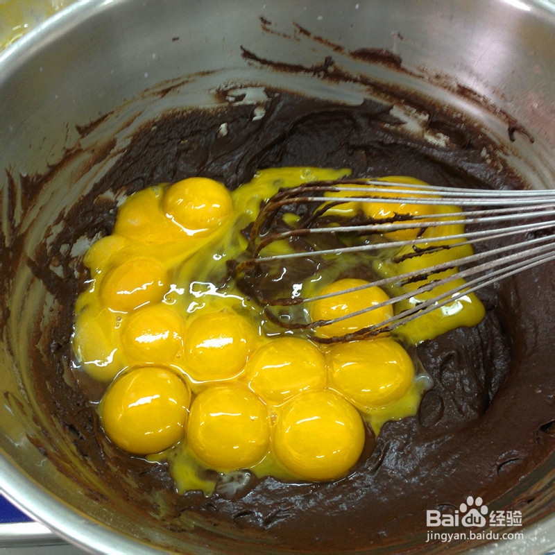 巧克力戚风蛋糕的做法 海绵蛋糕 烤箱烤蛋糕