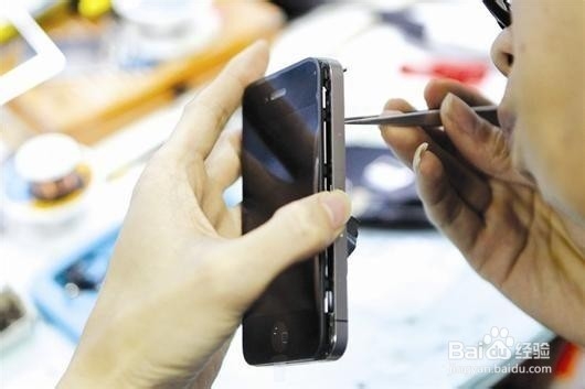 手机不小心掉水里了怎么办