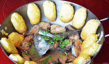 饼子夹鲅鱼的做法大全