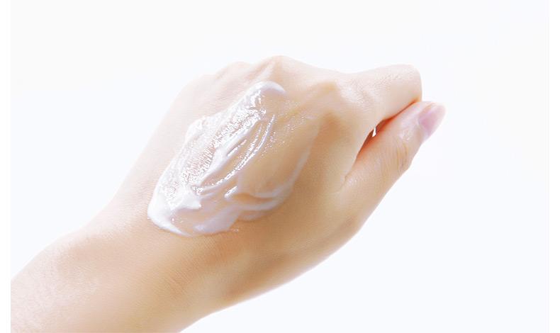 用北京协和的维生素E乳晚上擦脸需要洗掉吗