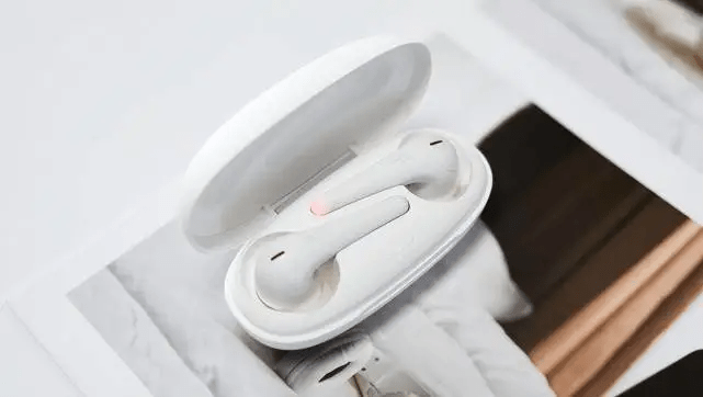 苹果蓝牙耳机怎么样与airpods媲美的无线耳机推荐